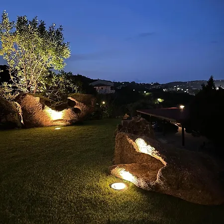 Villa Luxury In *